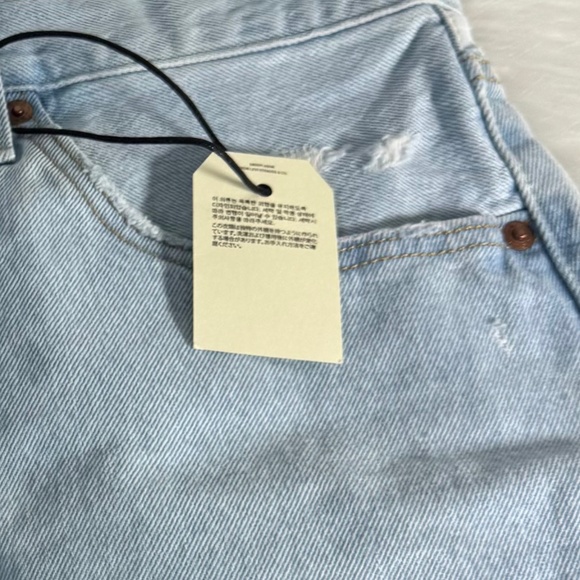 Levi's 501 NWT Raw Hem Ripped High Rise. Waterless Shorts Sz 34 - Picture 5 of 6